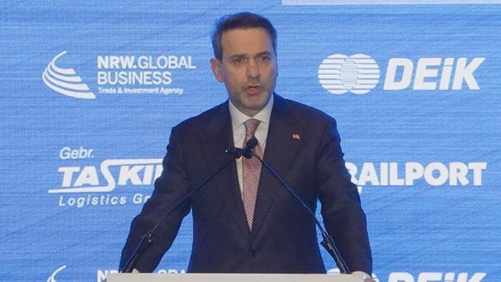 Bakan Bayraktar: Tamamen enerji bağımsızlığına sahip bir Türkiye nihai vizyonumuzdur